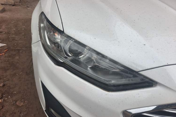 Used Ford Mondeo New Energy 2018 2.0 PHEV Smart-Controlled Fashion Edition China VI Standard Right Front Headlight