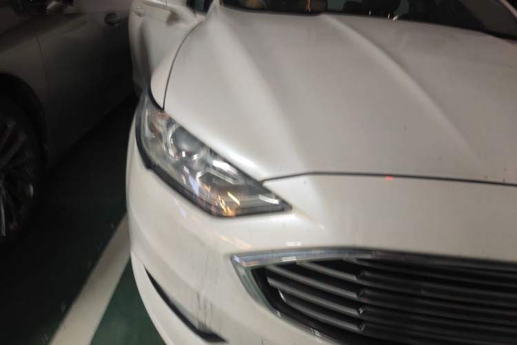 Used Ford Mondeo New Energy 2018 2.0 PHEV Smart-Controlled Fashion Edition China V Standard Right Front Headlight
