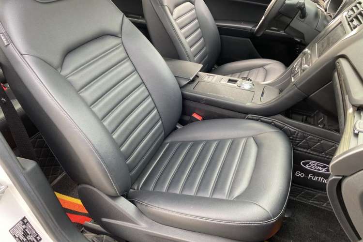 Used Ford Mondeo New Energy 2018 2.0 PHEV Smart-Controlled Fashion Edition China V Standard Right Front Seat