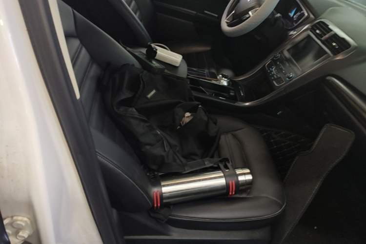 Used Ford Mondeo New Energy 2018 2.0 PHEV Smart-Controlled Fashion Edition China VI Standard Right Front Seat