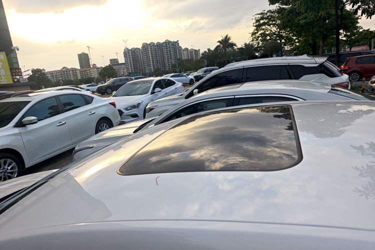 Used Ford Mondeo New Energy 2018 2.0 PHEV Smart-Controlled Fashion Edition China VI Standard Roof