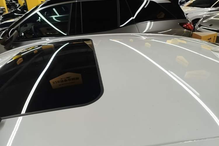 Used Ford Mondeo New Energy 2018 2.0 PHEV Smart-Controlled Fashion Edition China VI Standard Roof