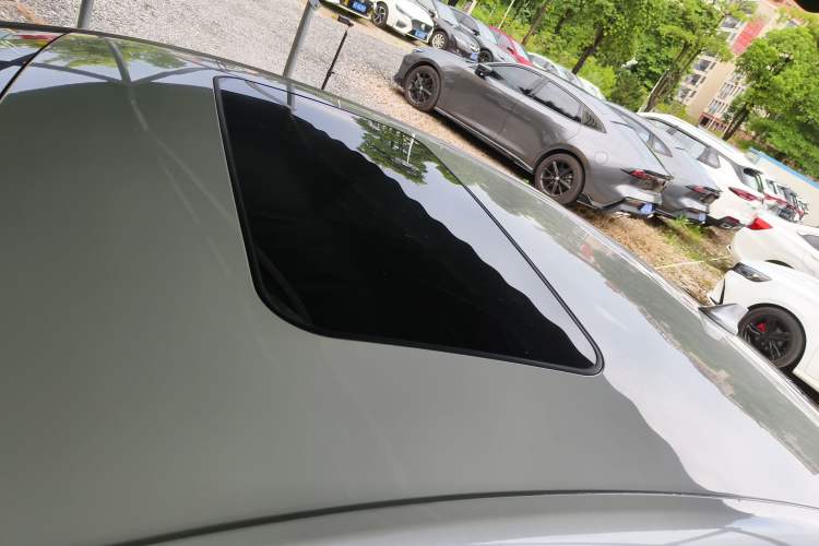 Used Ford Mondeo New Energy 2018 2.0 PHEV Smart-Controlled Fashion Edition China VI Standard Roof