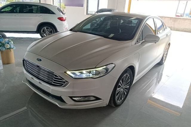 Ford Mondeo New Energy 2018 2.0 PHEV ZhiShang Trim usado