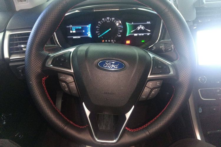 Used Ford Mondeo New Energy 2018 2.0 PHEV Smart-Controlled Fashion Edition China VI Standard Steering Wheel