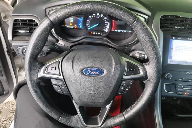 Used Ford Mondeo New Energy 2018 2.0 PHEV Smart-Controlled Fashion Edition China VI Standard Steering Wheel