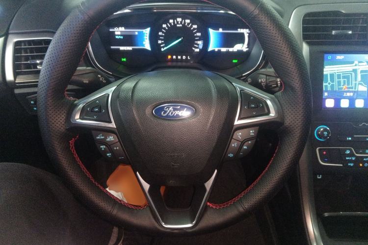 Used Ford Mondeo New Energy 2018 2.0 PHEV Smart-Controlled Fashion Edition China VI Standard Steering Wheel