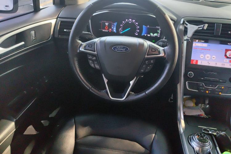 Used Ford Mondeo New Energy 2018 2.0 PHEV Smart-Control Luxury Version China V Standard Steering Wheel