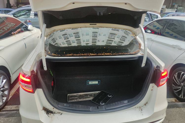 Used Ford Mondeo New Energy 2018 2.0 PHEV Smart-Control Luxury Version China VI Standard Trunk
