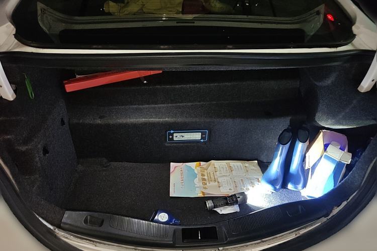 Used Ford Mondeo New Energy 2018 2.0 PHEV Smart-Control Luxury Version China VI Standard Trunk