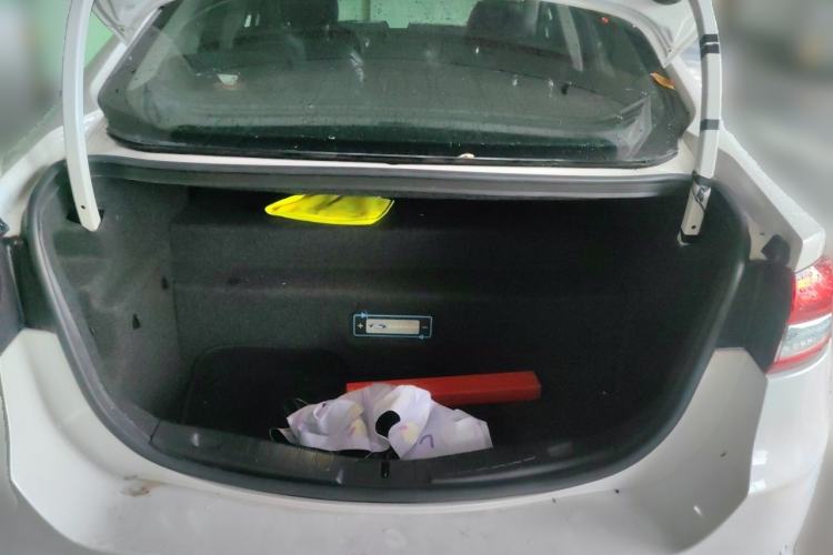 Used Ford Mondeo New Energy 2018 2.0 PHEV Smart-Controlled Fashion Edition China VI Standard Trunk