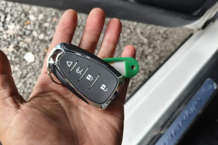 Used Ford Mondeo New Energy 2018 2.0 PHEV Smart-Controlled Fashion Edition China VI Standard Vehicle Key