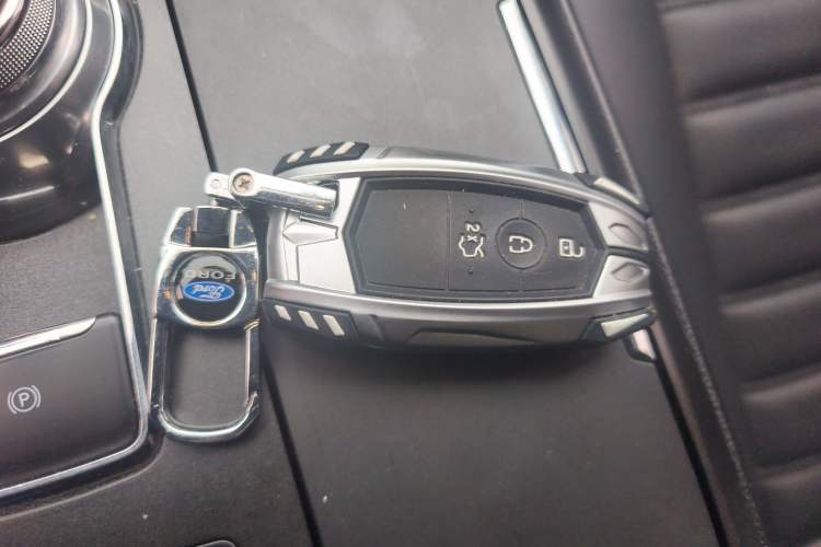Used Ford Mondeo New Energy 2018 2.0 PHEV Smart-Controlled Fashion Edition China VI Standard Vehicle Key