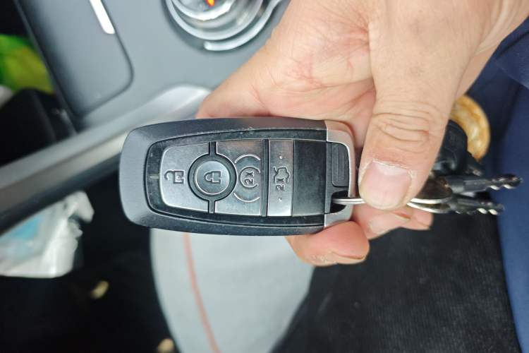 Used Ford Mondeo New Energy 2018 2.0 PHEV Smart-Control Luxury Version China V Standard Vehicle Key