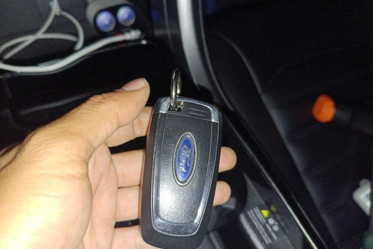 Used Ford Mondeo New Energy 2018 2.0 PHEV Smart-Controlled Fashion Edition China VI Standard Vehicle Key