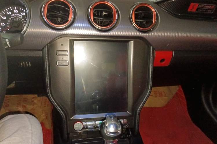 Used Ford Mustang  Audio And AC Panel