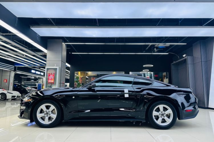 Used Ford Mustang  Exterior 3