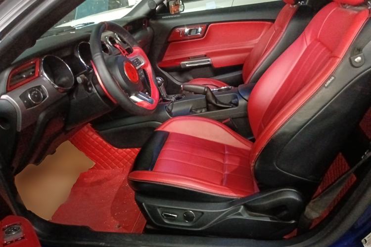 Used Ford Mustang  Left Front Seat