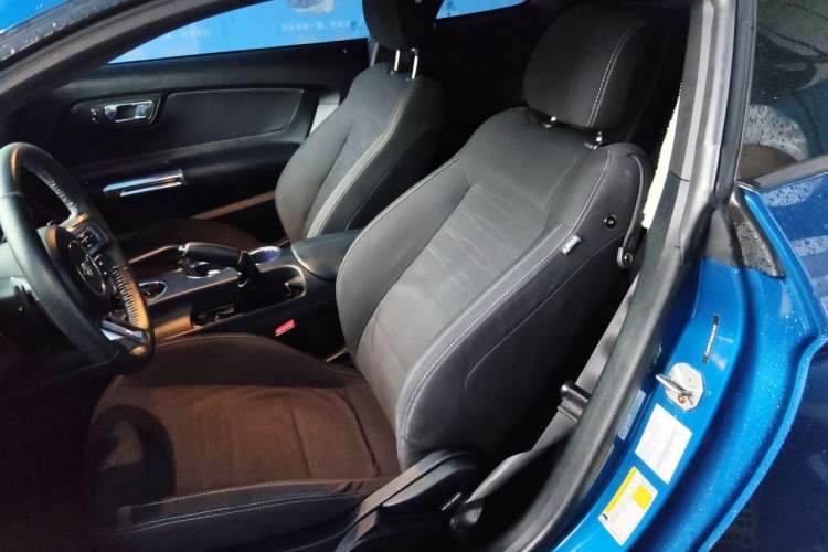 Used Ford Mustang  Left Front Seat