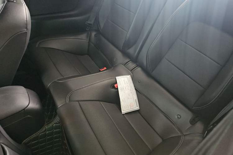 Used Ford Mustang 2019 2.3L EcoBoost Interior 1