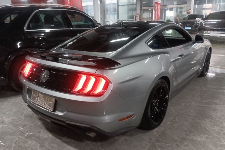 Used Ford Mustang 2020 2.3L EcoBoost Rear Right 45 Deg