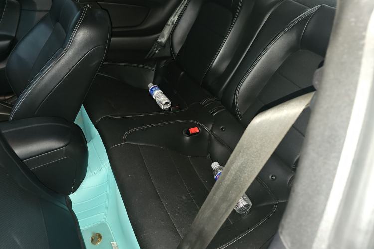 Used Ford Mustang 2019 2.3L EcoBoost Interior 1
