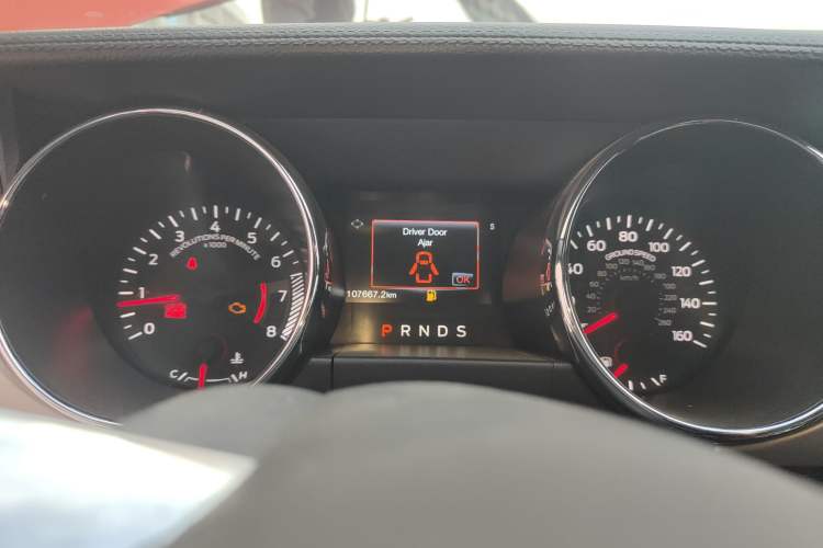 Used Ford Mustang 2015 2.3T Automatic U.S.-Spec Version Instrument Cluster