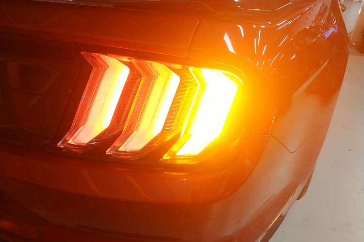 Used Ford Mustang 2021 2.3T EcoBoost Exterior 6