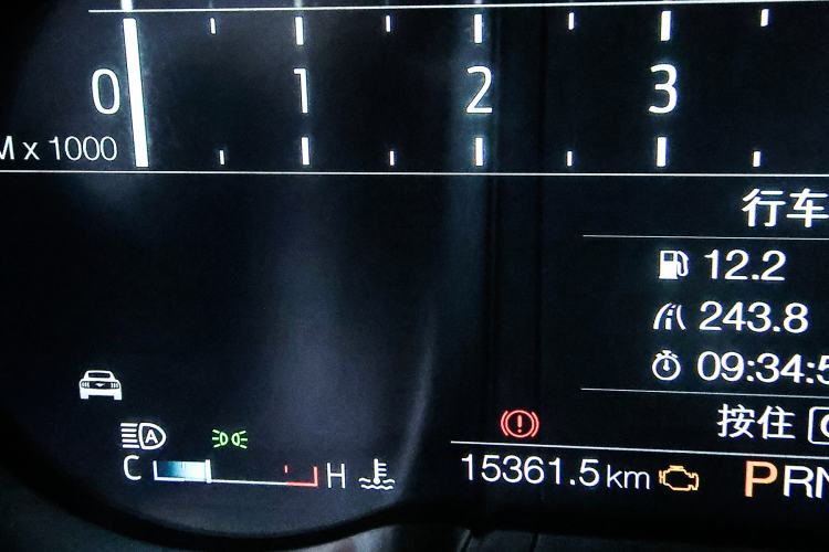 Used Ford Mustang 2021 2.3T EcoBoost Odometer Close Up