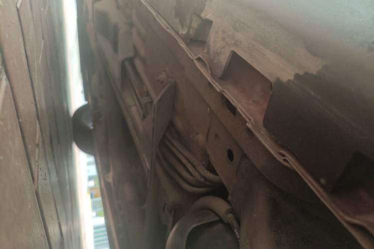 Used Ford Mustang  Chassis Rear Left