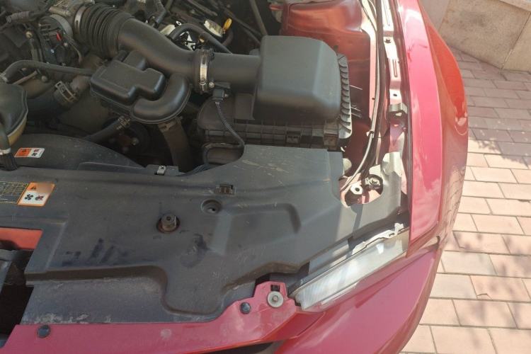 Used Ford Mustang  Engine Bay Left
