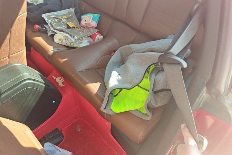 Used Ford Mustang  Left Rear Seat