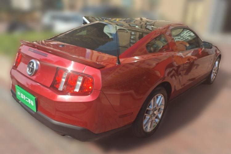 Used Ford Mustang  Rear Right 45 Deg