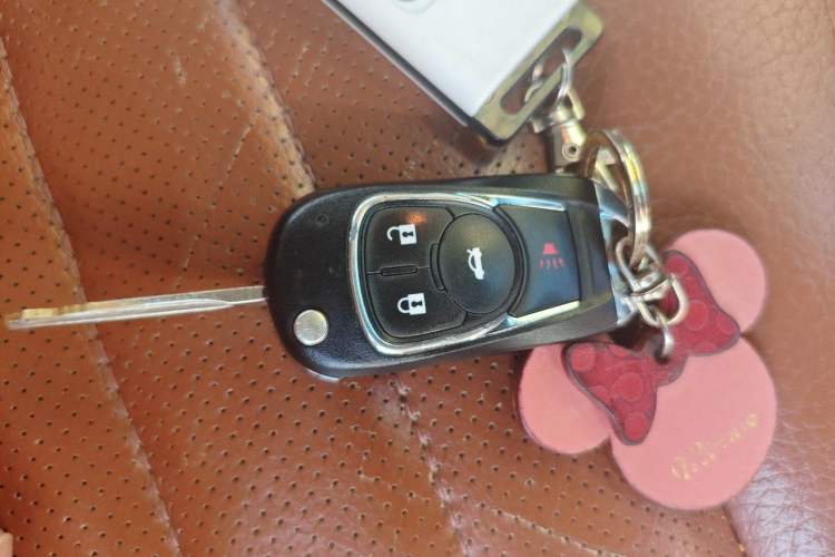 Used Ford Mustang  Vehicle Key