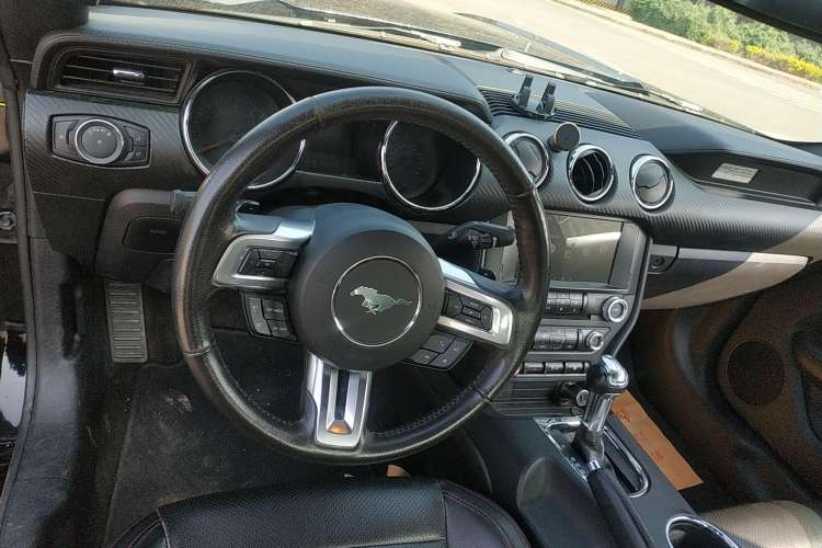 Used Ford Mustang 2013 3.7L Automatic Standard Edition Steering Wheel