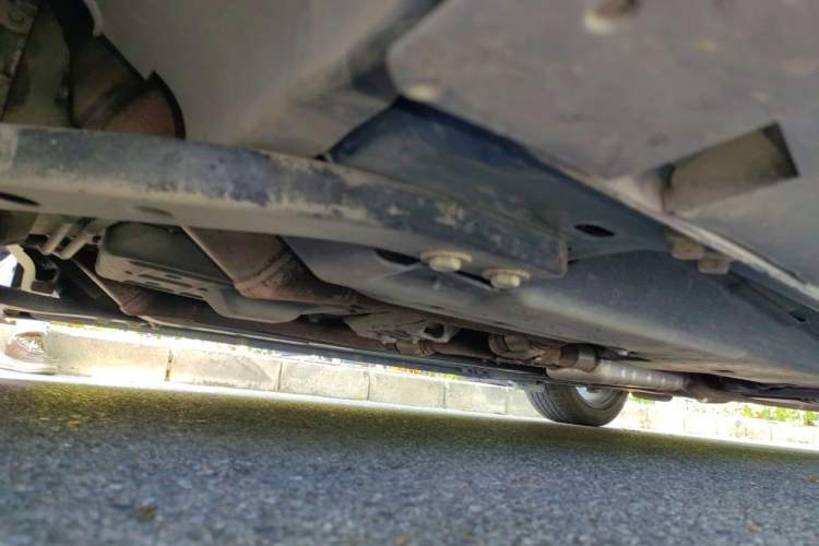Used Ford Mustang  Chassis Front Left