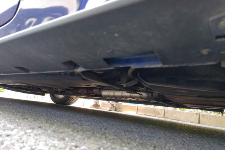 Used Ford Mustang  Chassis Rear Left