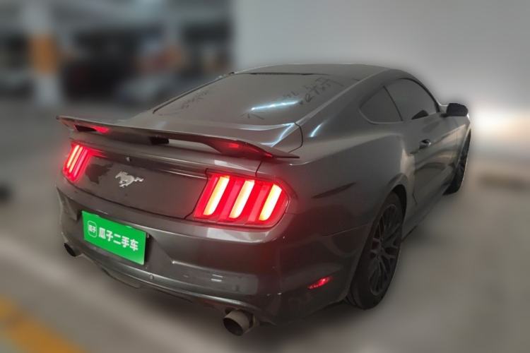 Used Ford Mustang  Rear Right 45 Deg