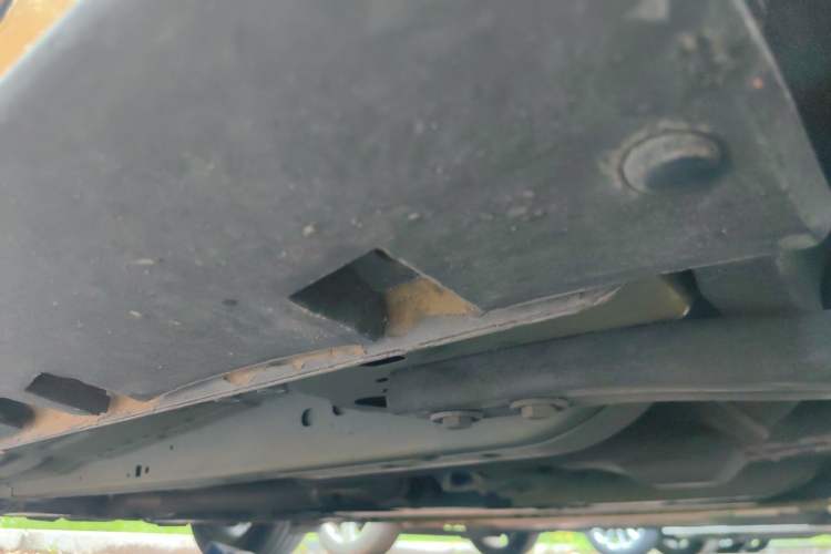 Used Ford Mustang  Chassis Front Right