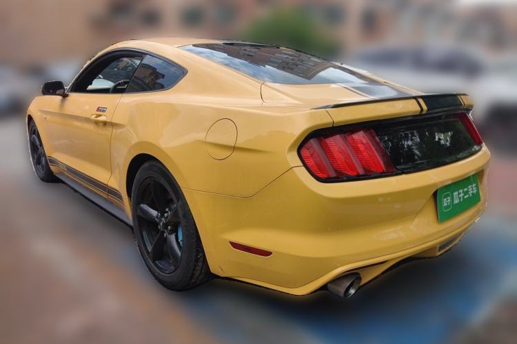 Used Ford Mustang  Rear Left 45 Deg