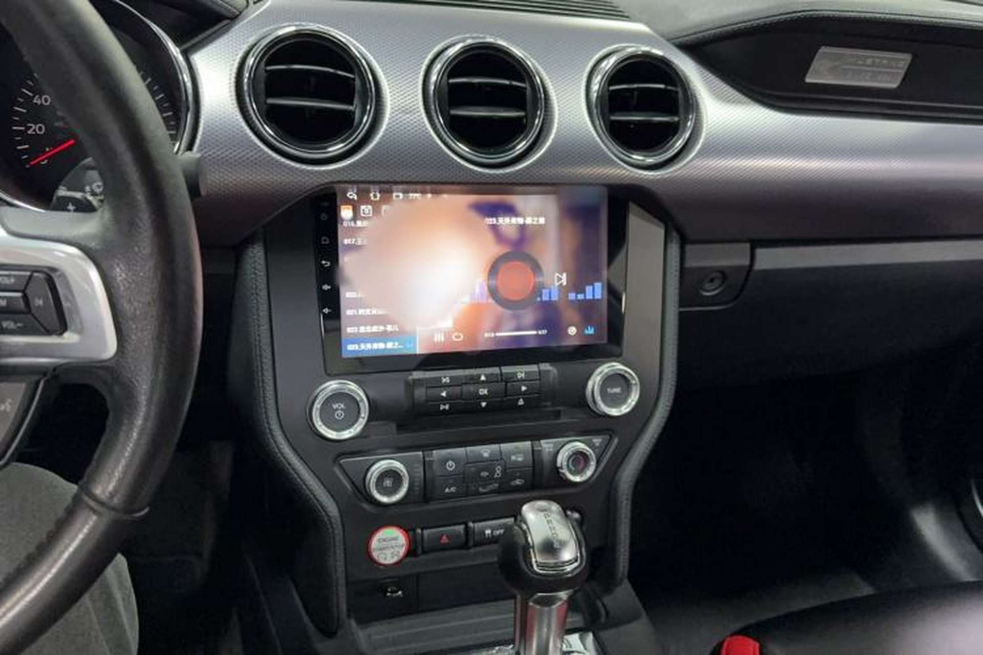 Used Ford Mustang 2015 2.3T Automatic U.S.-Spec Version Audio And AC Panel