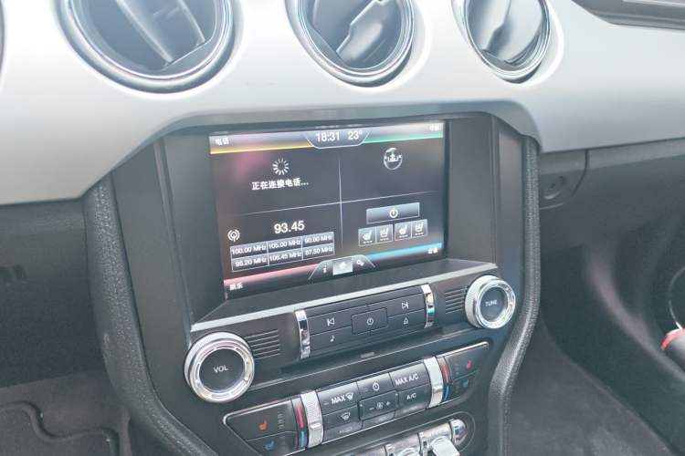 Used Ford Mustang 2015 2.3T Performance Edition Audio And AC Panel