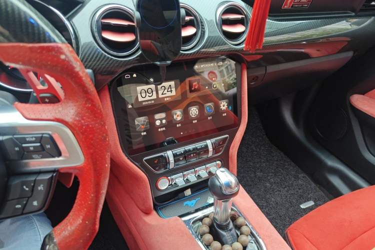 Used Ford Mustang  Audio And AC Panel