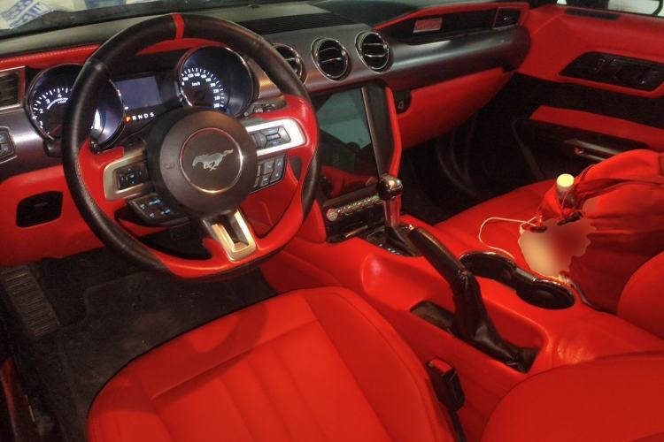 Used Ford Mustang 2015 2.3T Performance Edition Center Console