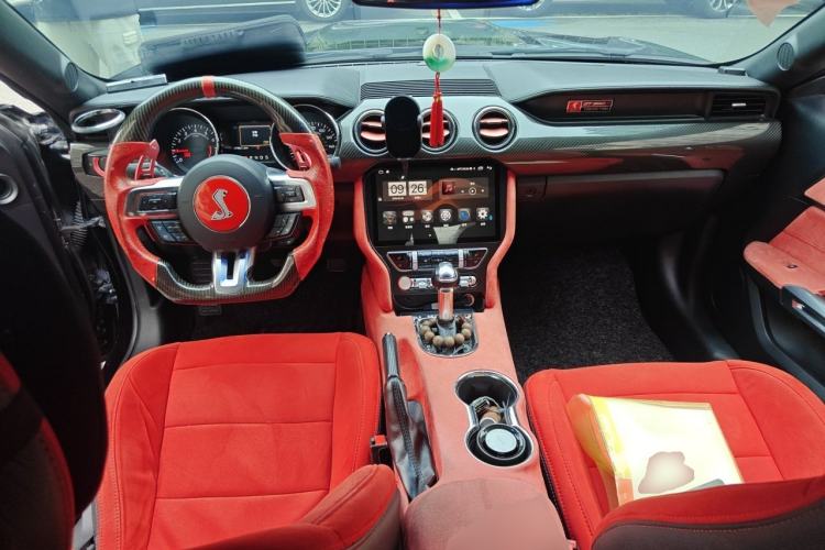 Used Ford Mustang  Center Console