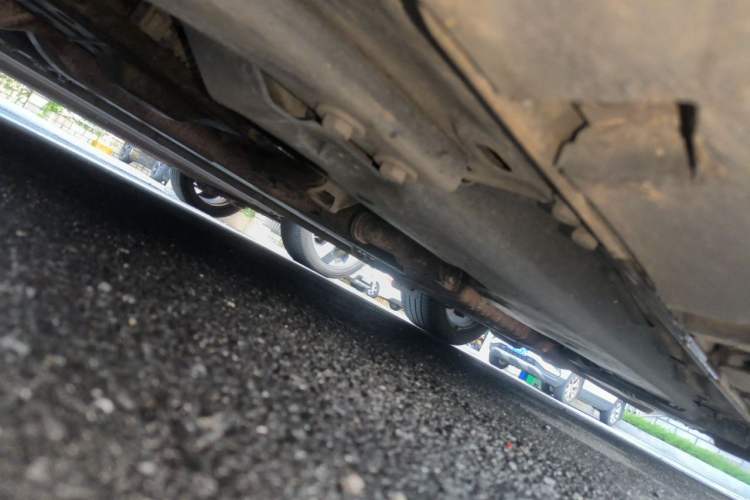 Used Ford Mustang  Chassis Front Left