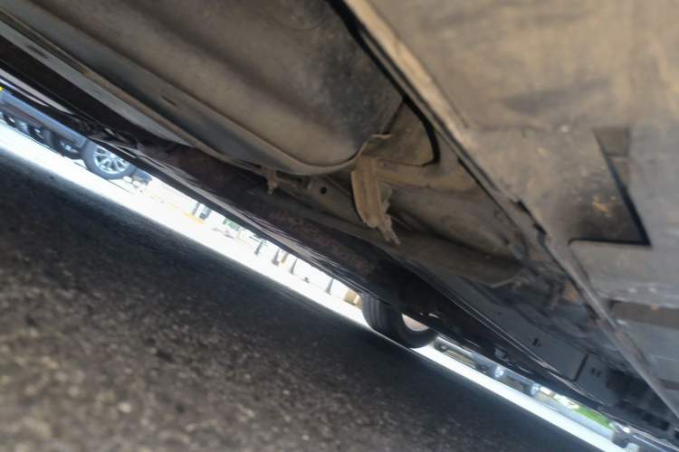 Used Ford Mustang  Chassis Rear Right