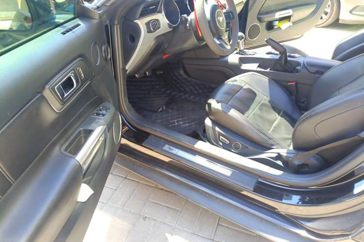 Used Ford Mustang 2015 2.3T Performance Edition Driver Seat