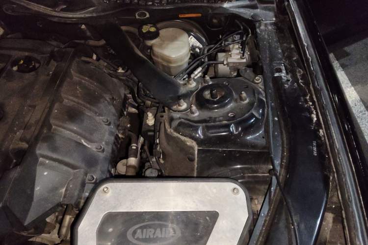 Used Ford Mustang  Engine Bay Left