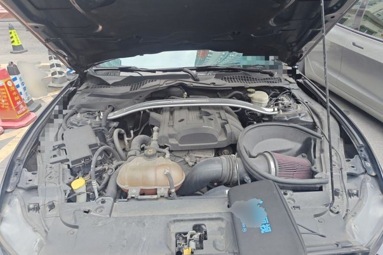 Used Ford Mustang  Engine Bay